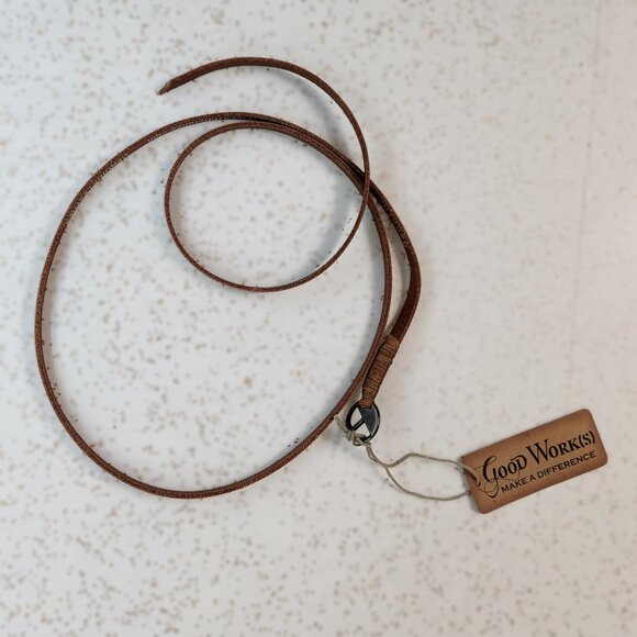 Good Work(s) Make a Difference Unisex Wrap Bracelet - Picture 5 of 9